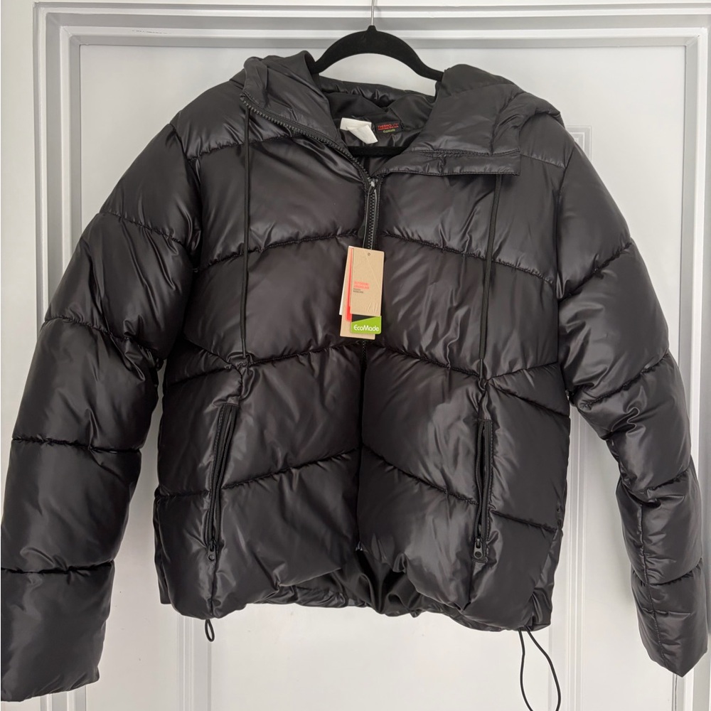 H&M Women’s Black Hooded Puffer Jacket